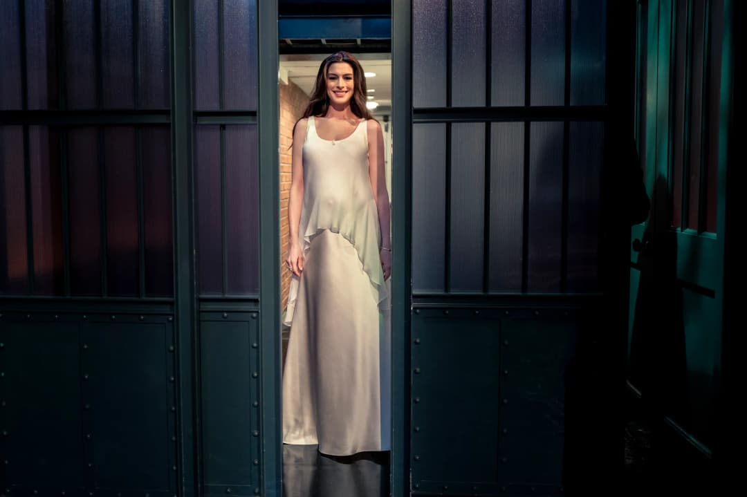 Anne Hathaway Redefines Maternity Style During ‘The Odyssey’ Press Tour