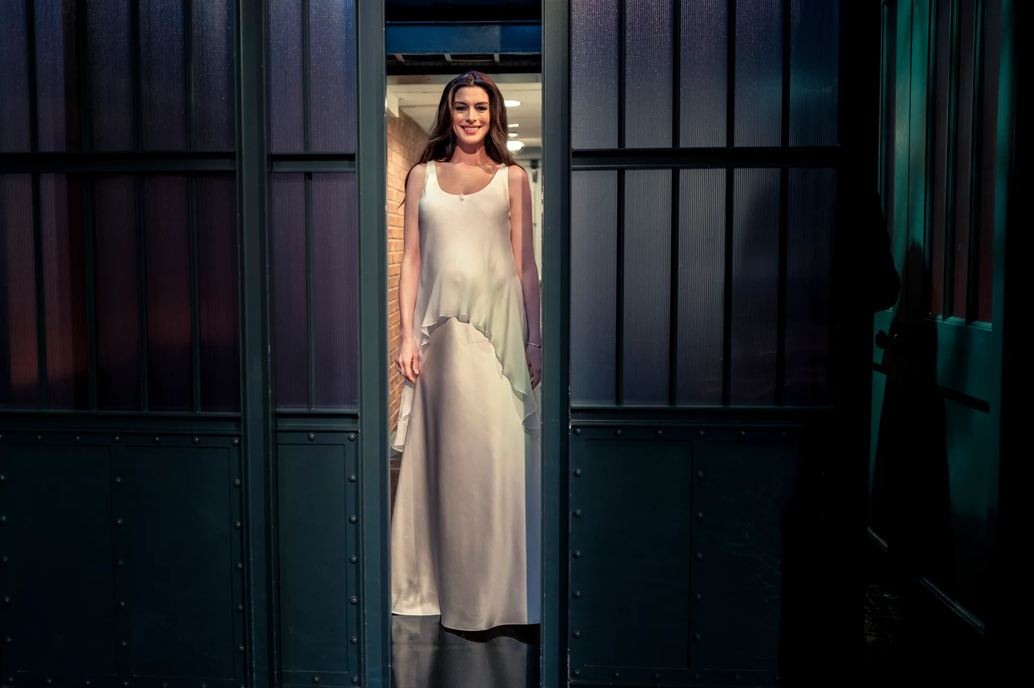 Anne Hathaway Redefines Maternity Style During ‘The Odyssey’ Press Tour