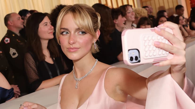 Mckenna Grace Revives Princess Pink Nails Trend at Oscars 2026