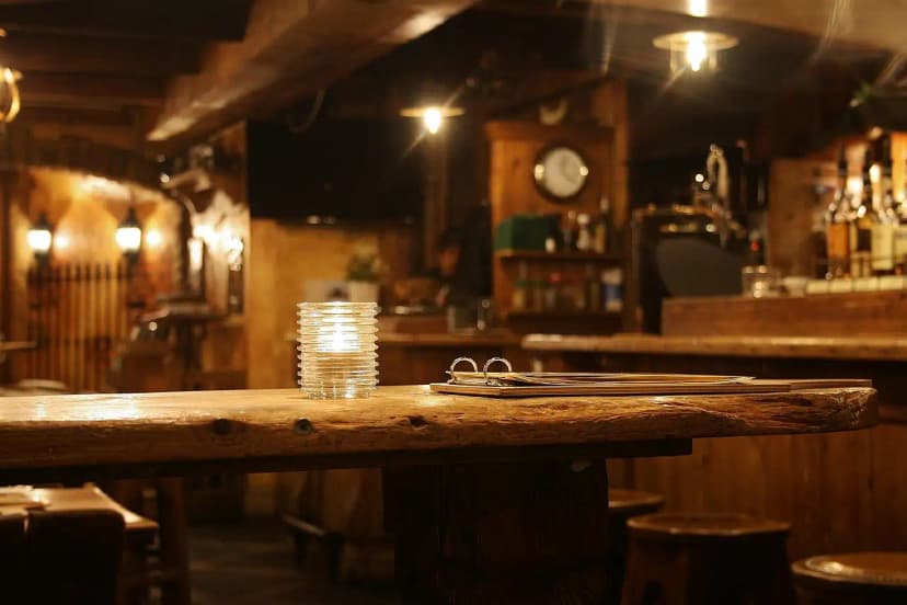 Child-Free Pubs Debate: Readers Say Kids Prefer the Park