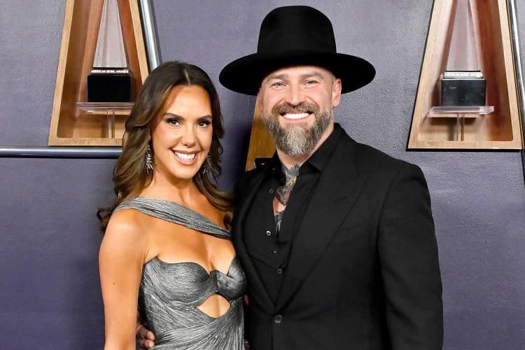 Zac Brown and Kendra Scott Celebrate Intimate Destination Wedding in Greece
